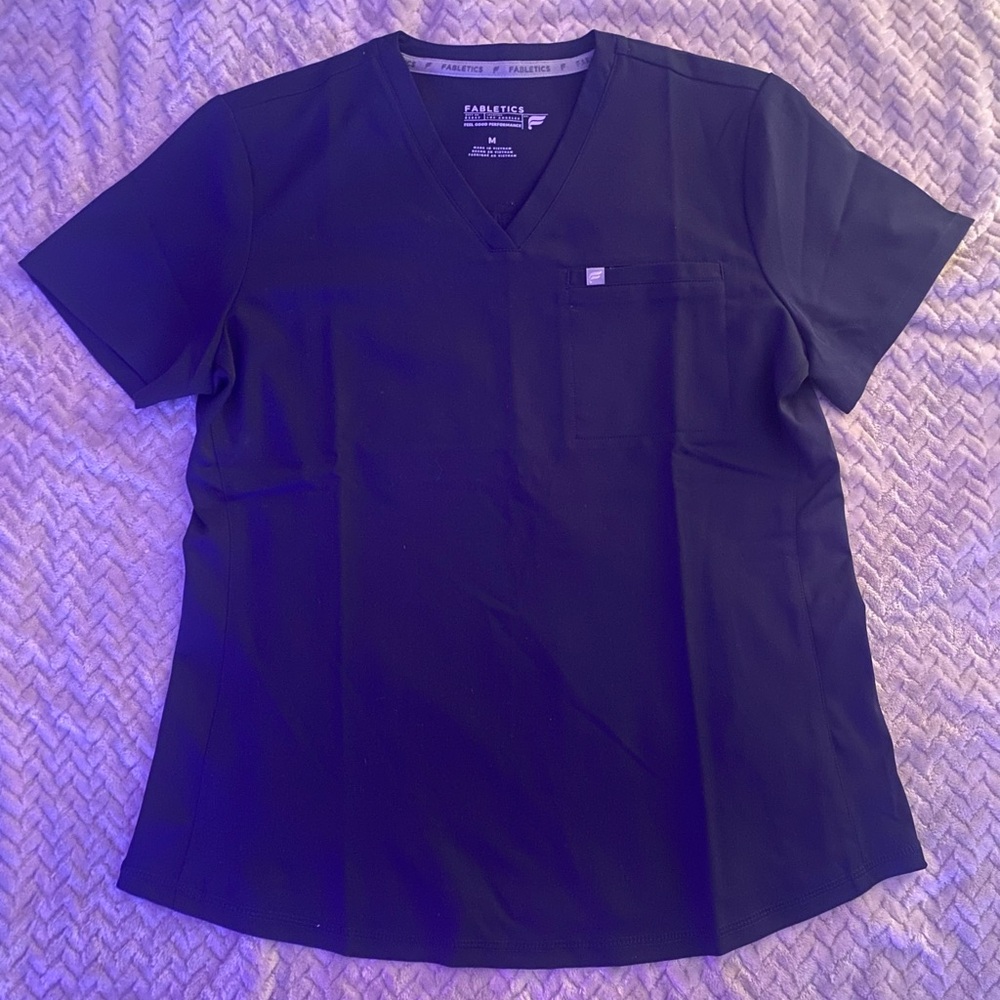 Fabletics Navy blue women’s scrubs set NEW